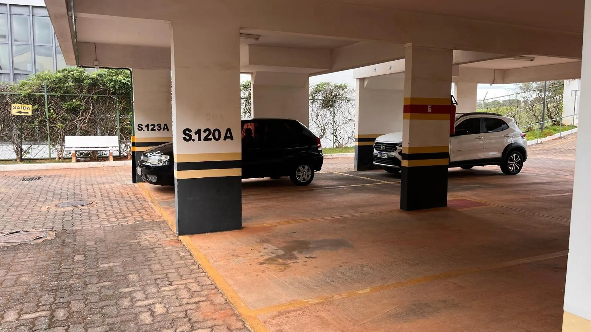 Apartamento Completo Ao Lado Do Shopping Brasilia Apartment